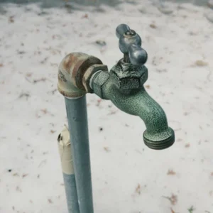 Yard hydrant